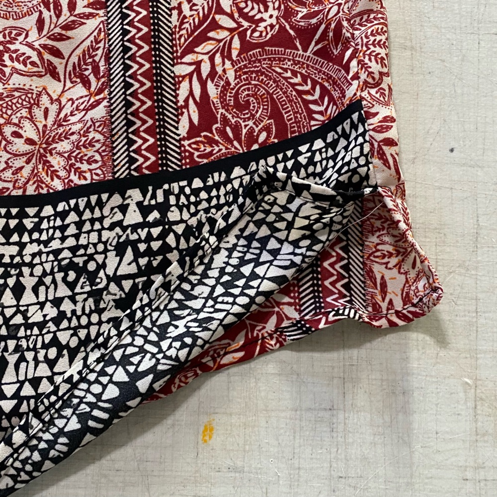 Dr2 Red And Black Patterned Blouse - image 6